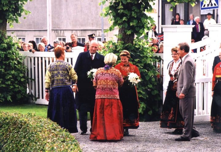 Harald og Sonja i Brekkeparken, Skien, år 2000