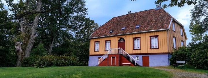 Hovedhuset på Berg-Kragerø Museum