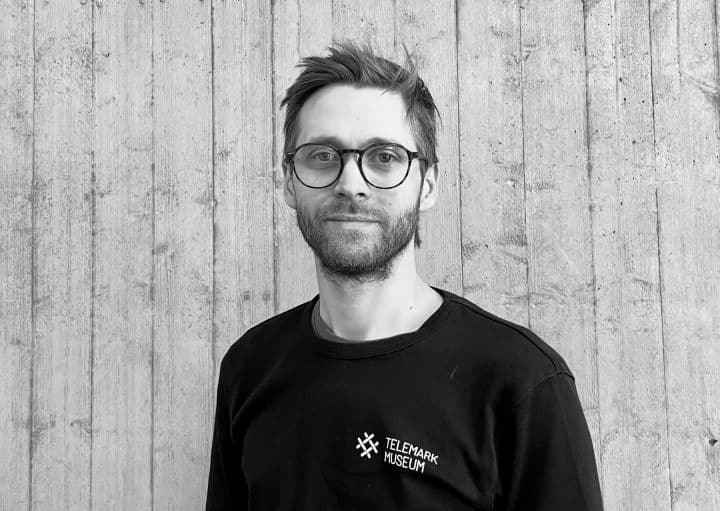 Sort-hvittbilde, portsett av Magnus Høiseth Sandvik
