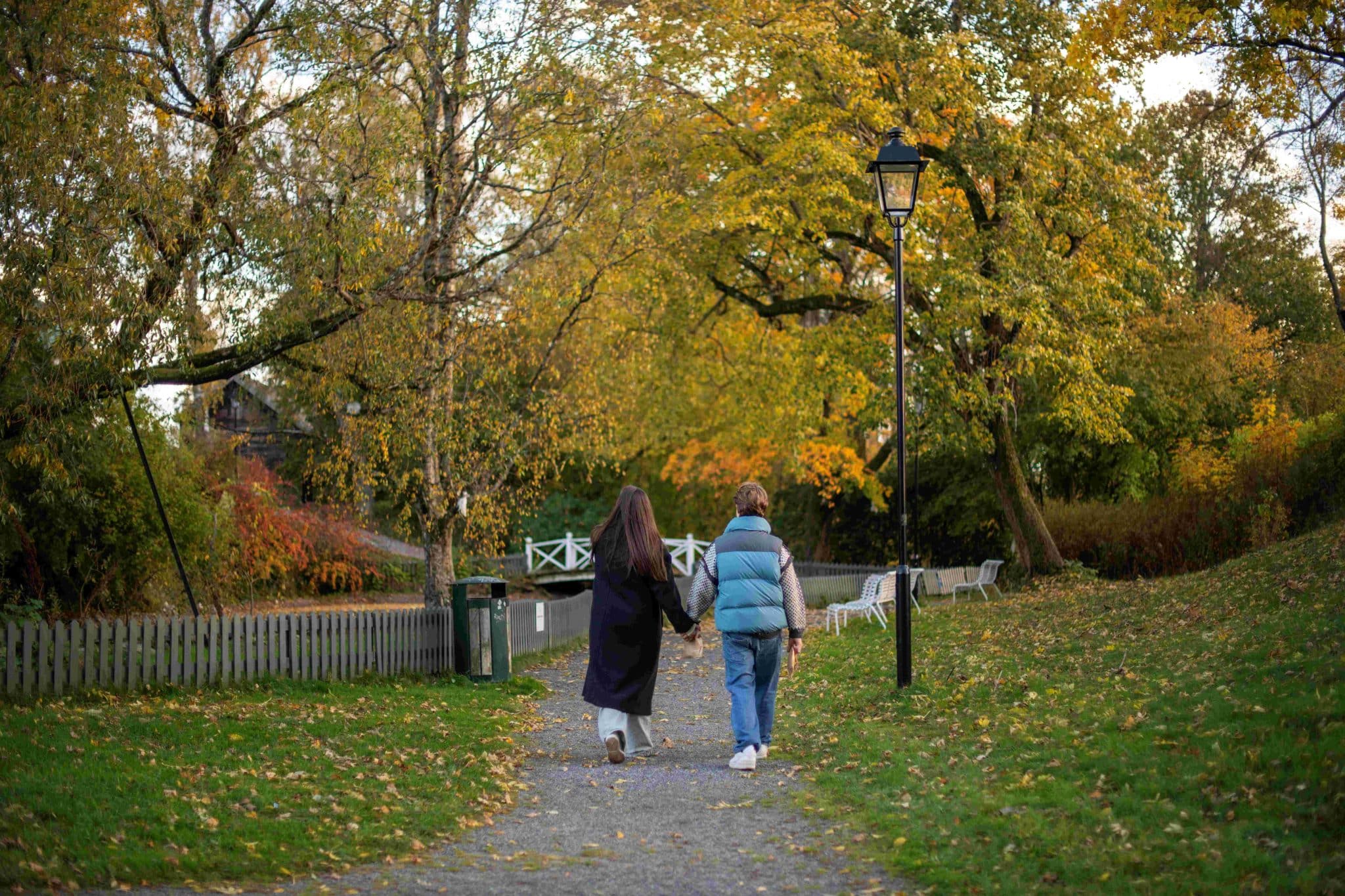 Vandring i Brekkeparken om høsten, foto MulleMedia