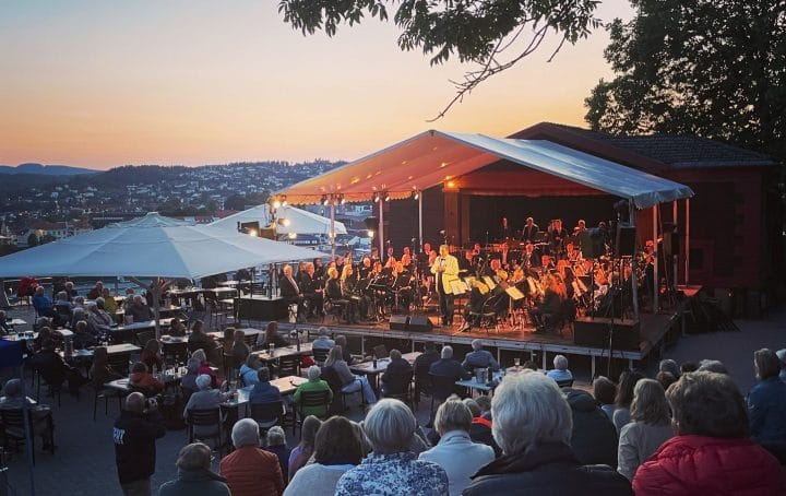 Sensommerkonsert med Suoni